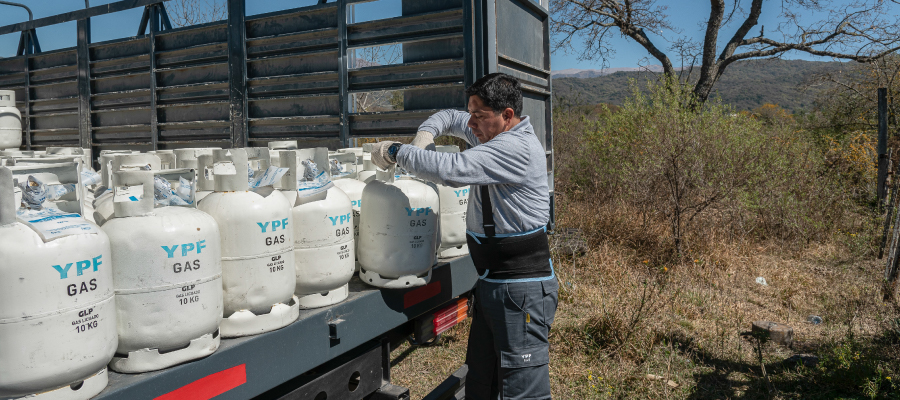 PIHUEL | YPF GAS Distribuidor Oficial - Sociedad Anónina. Garrafas y cilindros